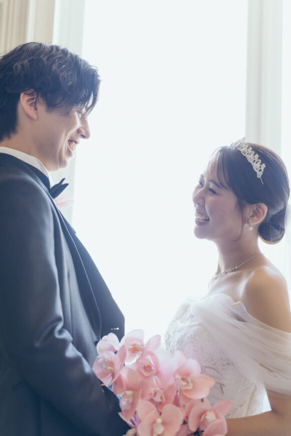 「祝福が舞い上がる、ふたりの晴れの日」の結婚式の様子｜長岡市の結婚式場リアーレ