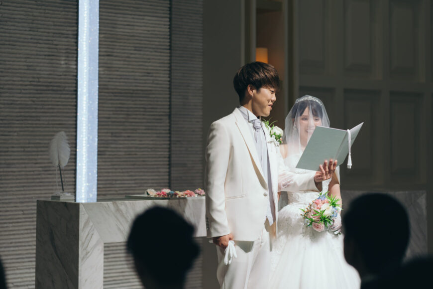 「100本のバラに込めた、一生の約束」の結婚式の様子｜長岡市の結婚式場リアーレ