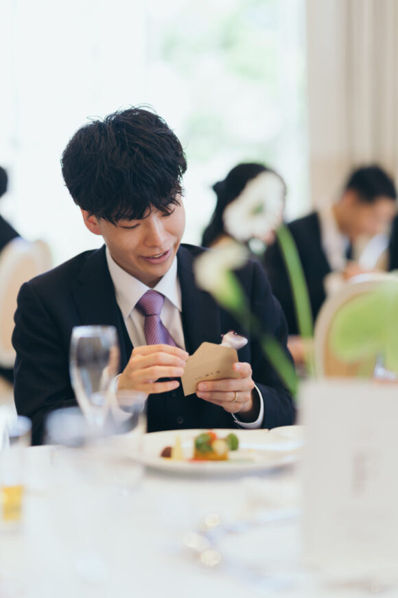 「祝福が舞い上がる、ふたりの晴れの日」の結婚式の様子｜長岡市の結婚式場リアーレ