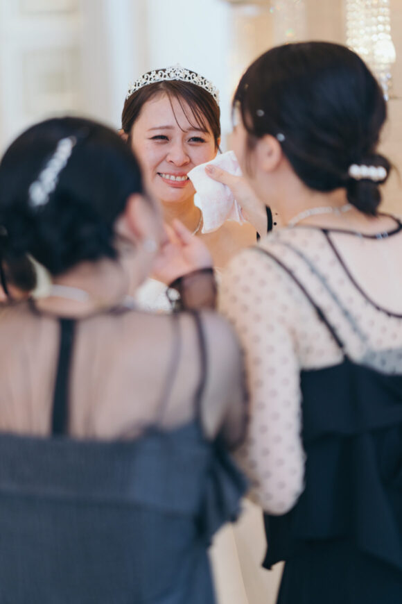 「祝福が舞い上がる、ふたりの晴れの日」の結婚式の様子｜長岡市の結婚式場リアーレ