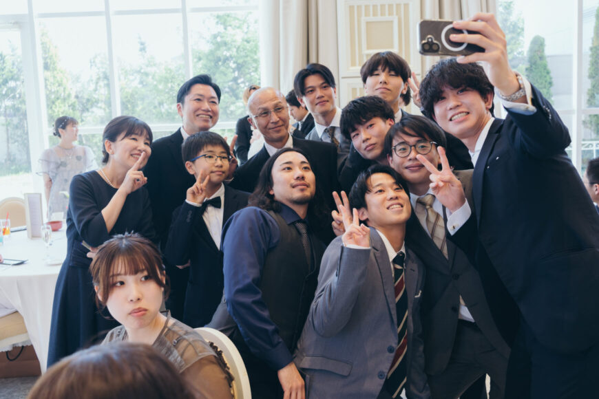 「祝福が舞い上がる、ふたりの晴れの日」の結婚式の様子｜長岡市の結婚式場リアーレ