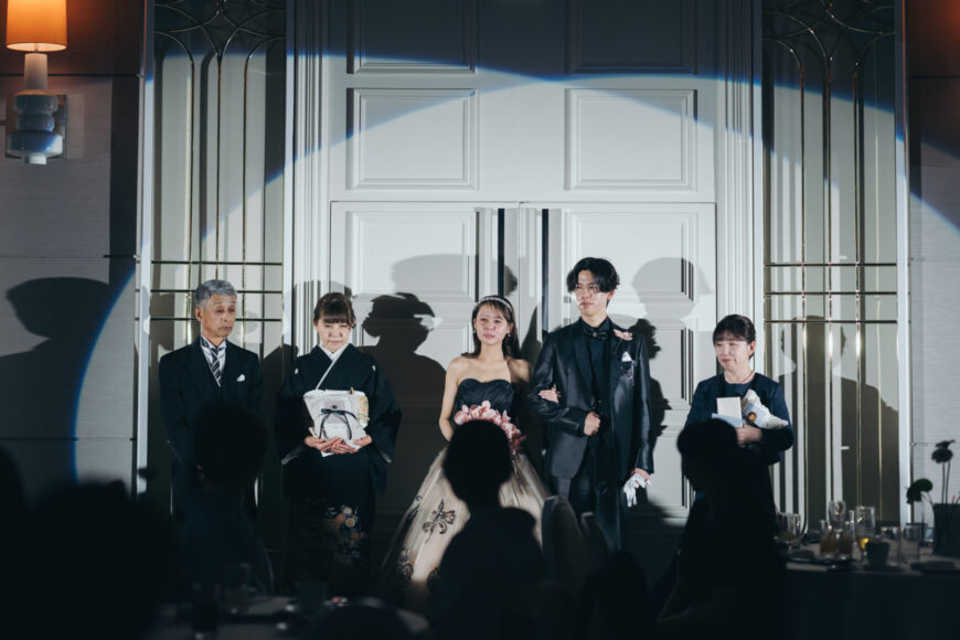 「祝福が舞い上がる、ふたりの晴れの日」の結婚式の様子｜長岡市の結婚式場リアーレ