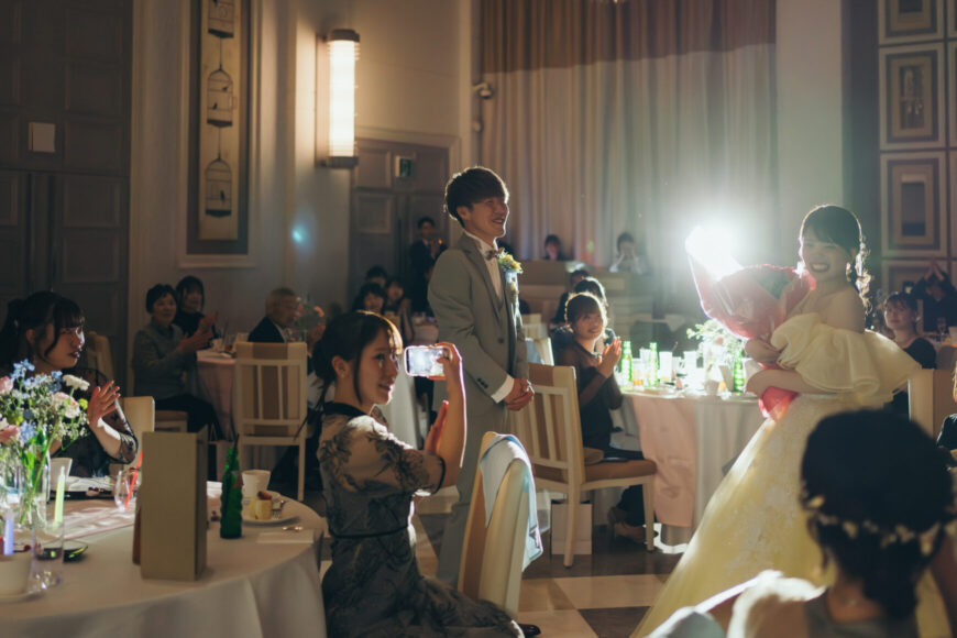 「100本のバラに込めた、一生の約束」の結婚式の様子｜長岡市の結婚式場リアーレ